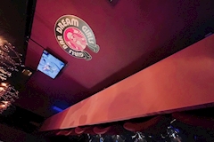 DREAM GIRLS・ドリームガールズ - 東武宇都宮のガールズバー 店舗写真