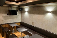Lounge ma famille・ラウンジ マ・ファミール - 小山・東口のパブ/スナック 店舗写真