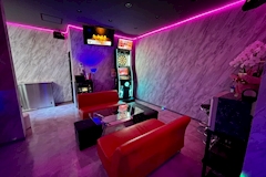 GIRLS BAR SHINE・シャイン - 佐野のガールズバー 店舗写真