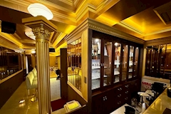 GIRLS LOUNGE SILK・シルク - 市川のガールズバー 店舗写真