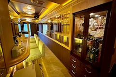 GIRLS LOUNGE SILK・シルク - 市川のガールズバー 店舗写真