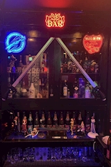 Bar しぃ～さま・シーサマ - 歌舞伎町のガールズバー 店舗写真