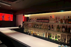 comfy～3rd place～・コンフィサードプレイス - 広島市（流川）のガールズバー 店舗写真