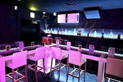 Girls Bar honey・ハニー - 大和のガールズバー 店舗写真