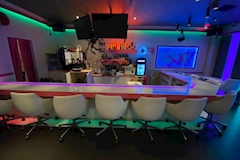 Beety's・ベティーズ - 天久保のガールズバー 店舗写真