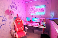 esports cafe＆bar れじぇび・レジェビ - 池袋東口のコンカフェ 店舗写真