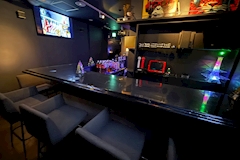 GIRLS BAR NEO・ニオ - 浦安のガールズバー 店舗写真