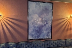 GIRLS BAR Vanilla・バニラ - 町田のガールズバー 店舗写真