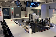 GIRLS BAR T-shape・ティーシェイプ - 新橋のガールズバー 店舗写真