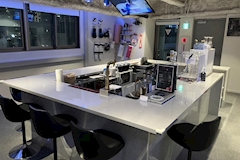 GIRLS BAR T-shape・ティーシェイプ - 新橋のガールズバー 店舗写真