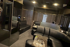 Lounge AIMABLE・エマーブル - 佐賀市・大財のキャバクラ 店舗写真