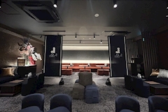 SNACK BAR LA DEN・ラデン - 秋葉原のパブ/スナック 店舗写真