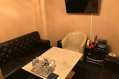 November・ノーベンバー - 北新地のスナック 店舗写真