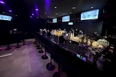 BAR A・バーエー - 新大久保のガールズバー 店舗写真