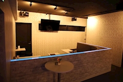 Girl's Bar Pepi・ペピ - 八王子のガールズバー 店舗写真