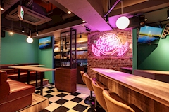 Angel Army・エンジェルアーミー - すすきのガールズバー 店舗写真