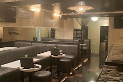 BAR LOUNGE GOLD・ゴールド - 拝島駅南口のクラブ/ラウンジ 店舗写真