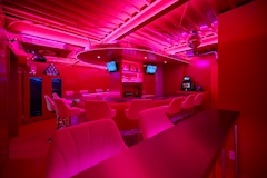 BAR PINK・ピンク - 上野のガールズバー 店舗写真
