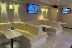 Lounge snack Matey・メイティー - 池袋東口のパブ/スナック 店舗写真