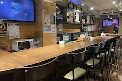 cafe＆Bar A holic・エーホリック - 歌舞伎町のガールズバー 店舗写真