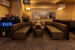 Lounge YGGDRASILL・ラウンジ ユグドラシル - 豊橋のスナック 店舗写真