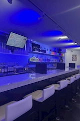 Cafe&Bar 推しが可愛い - 池袋東口のコンカフェ 店舗写真