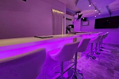GirlsBar Twenty Seven -27-湯島店・トゥエンティセブン - 湯島のガールズバー 店舗写真