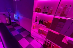 GirlsBar Twenty Seven -27-・トゥエンティセブン - 歌舞伎町のガールズバー 店舗写真