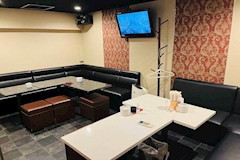 girl’s lounge bar KreA・クレア - 阿波座のスナック 店舗写真
