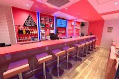オオカミちゃんカフェ梅田店 - 梅田のガールズバー 店舗写真