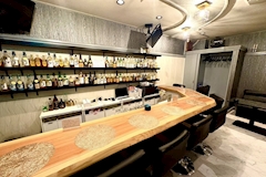 栄 スナック・スナックイレブン 店舗写真