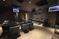 Girl’s Bar TRINITY・トリニティ - 船橋のガールズバー 店舗写真