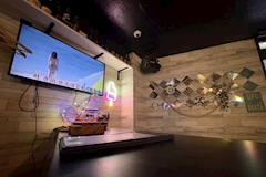 girls bar beach・ビーチ - 神田のガールズバー 店舗写真