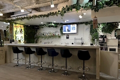 Girls Cafe&Bar Mare・マーレ - 綱島のガールズバー 店舗写真