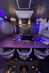 VILLAINS・ヴィランズ - 渋谷のガールズバー 店舗写真