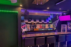 Girls Bar 7・セブン - 池袋西口のガールズバー 店舗写真