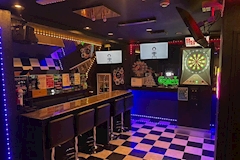 Girls Bar 7・セブン - 池袋西口のガールズバー 店舗写真