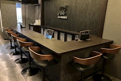 R -GIRL'S BAR-・アール  - 小倉のガールズバー 店舗写真