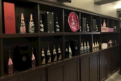 R -GIRL'S BAR-・アール  - 小倉のガールズバー 店舗写真