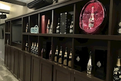 R -GIRL'S BAR-・アール  - 小倉のガールズバー 店舗写真