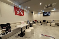 Girls Lounge 酒preme・シュプリーム - 関内のクラブ/ラウンジ 店舗写真