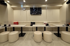 Girls Lounge 酒preme・シュプリーム - 関内のクラブ/ラウンジ 店舗写真