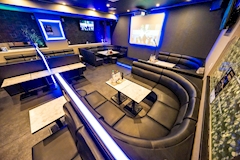 CLUB AQUA・アクア - 名古屋 栄のインターナショナルパブ 店舗写真