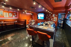 PALACE-ATHENE・パラスアテネ - 湯島のガールズバー 店舗写真