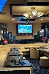 BLUES・ブルース - 湯島・上野のインターナショナルパブ 店舗写真