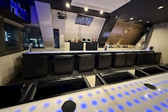GIRLS BAR Albatross・アルバトロス - 自由が丘のガールズバー 店舗写真