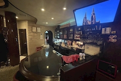 Marmelo ette・マルメロ・エット - 湯島のパブ/スナック 店舗写真