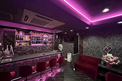 Girls Bar COLOR RED・カラーレッド - 西日暮里のガールズバー 店舗写真