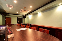 Girl’s Bar BLUE MOON・ブルームーン - 広島市(流川)のガールズバー 店舗写真