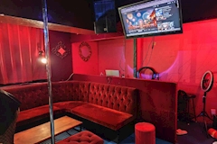 Midnight Escape・ミッドナイト エスケープ - 新宿のオカマ/ニューハーフ 店舗写真